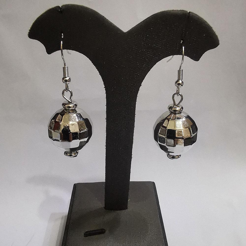 Mirrorball Earrings Disco Ball Earrings for Women Earrings Dance Party Costume Disco Outfits Costume Valentine s Day Jewelry
Mirrorball Earrings Disco Ball Earrings for Women Earrings Dance Party Costume Disco Outfits Costume Valentine s Day Jewelry