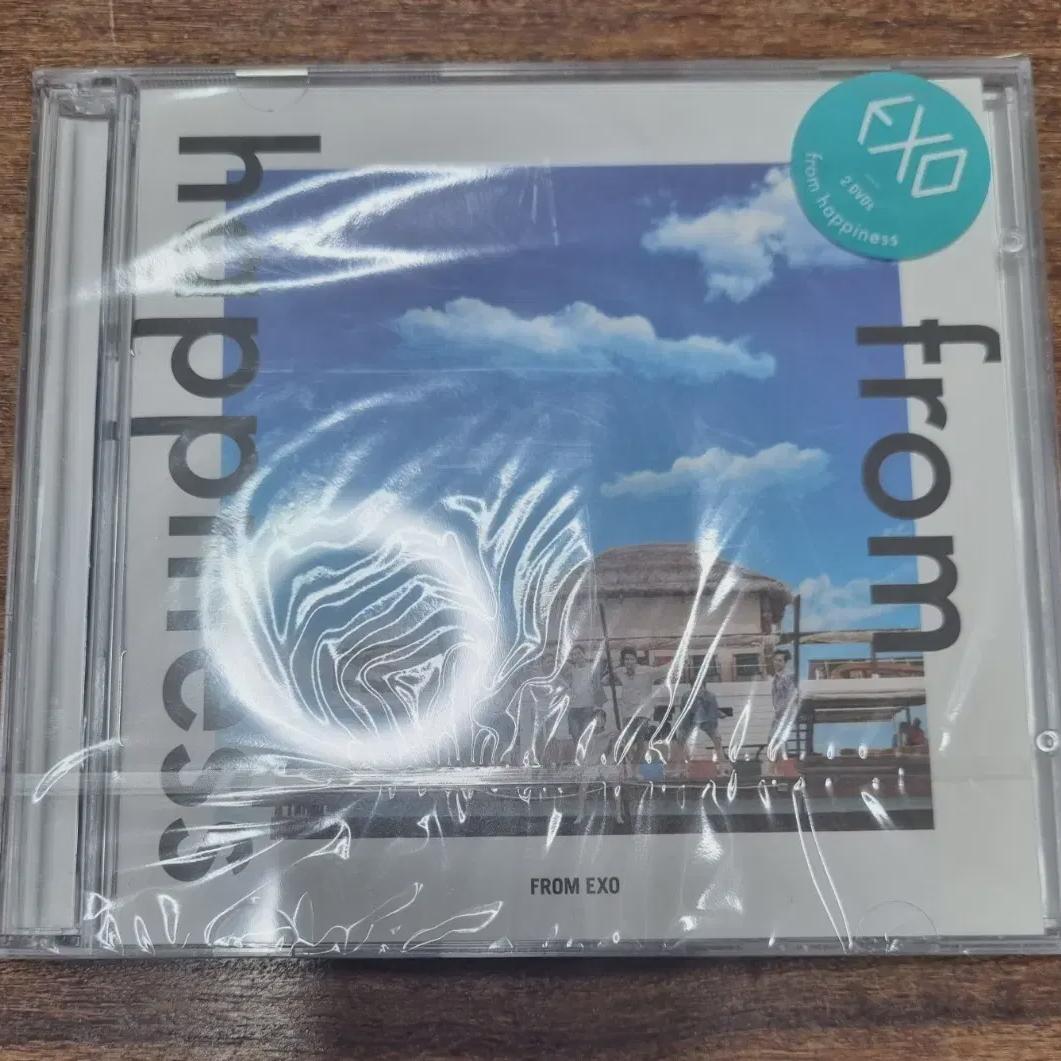 EXO Exo От Счастья DVD Нераспечатанный Товар
EXO Exo От Счастья DVD Нераспечатанный Товар