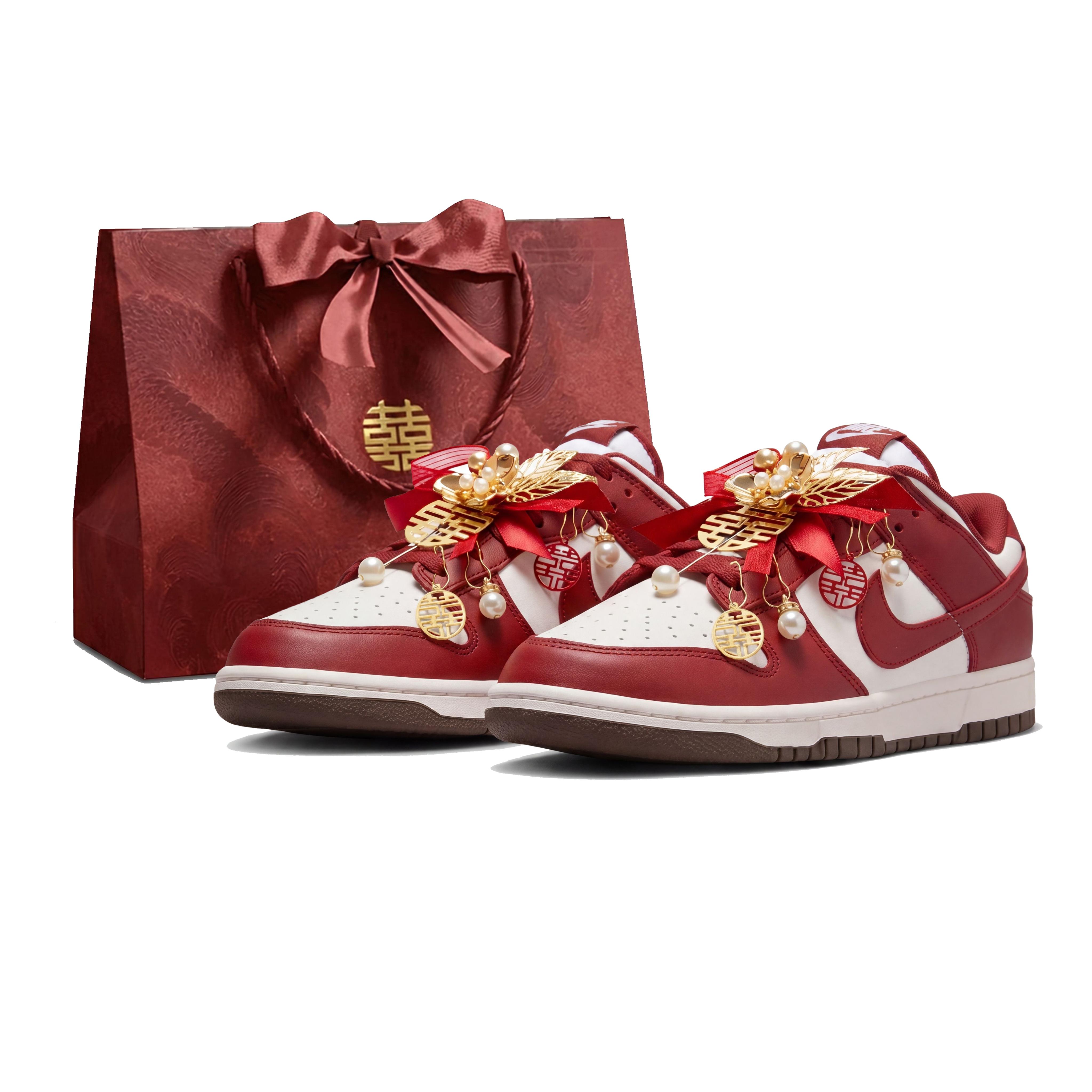 Nike Dunk Wedding Shoes, Love Forever, New Chinese Style, Chinese Style Low top Skateboard Shoes Unisex Red IQ9793-020(Team1994-) 36.5
Nike Dunk Wedding Shoes, Love Forever, New Chinese Style, Chinese Style Low top Skateboard Shoes Unisex Red IQ9793-020(Team1994-) 36.5