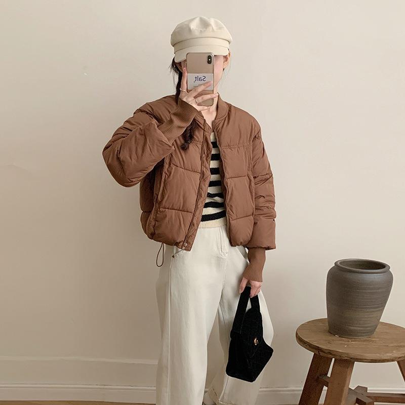 Женская новая зимняя свободная простая короткая хлопковая куртка «маленький хлеб», студенческая маленькая хлопковая куртка. L
Женская новая зимняя свободная простая короткая хлопковая куртка «маленький хлеб», студенческая маленькая хлопковая куртка. L