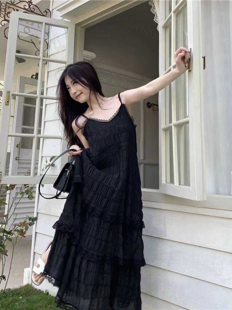 Women s Layered Spaghetti Strap Dress for Beach Vacation, Long Skirt Style for Summer, Spring, and Autumn M
Women s Layered Spaghetti Strap Dress for Beach Vacation, Long Skirt Style for Summer, Spring, and Autumn M