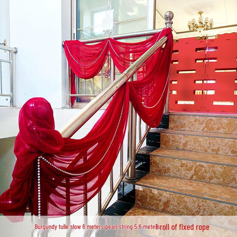 Украшение свадебных лестничных перил: Красный мишурный драпировочный набор для сторон жениха и невесты
Украшение свадебных лестничных перил: Красный мишурный драпировочный набор для сторон жениха и невесты