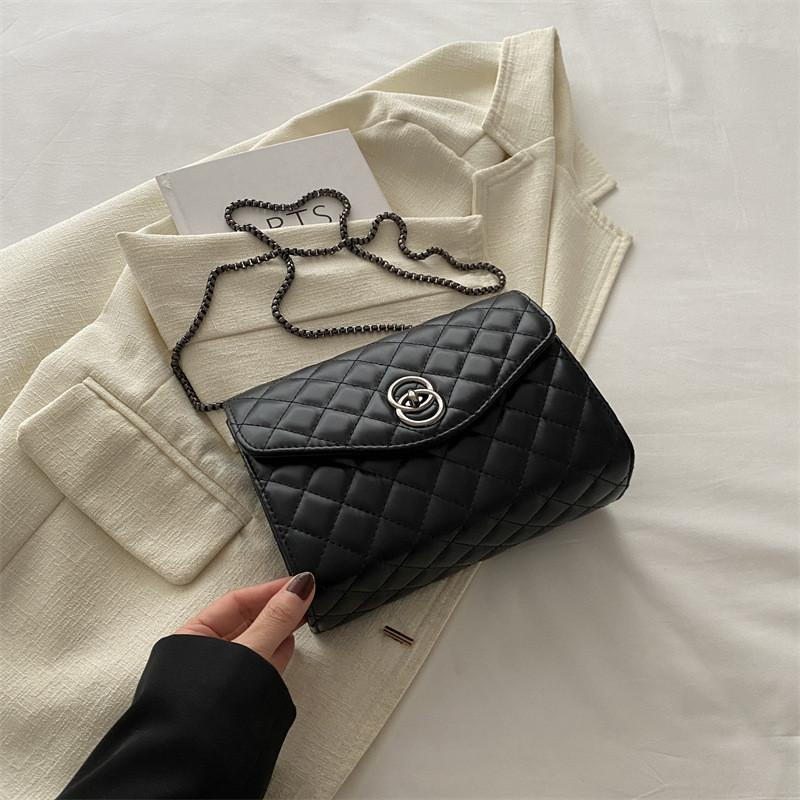 Stylish Pu Leather Chain Small Bag With Unique Colors Perfect For Daily Use чёрный
Stylish Pu Leather Chain Small Bag With Unique Colors Perfect For Daily Use чёрный