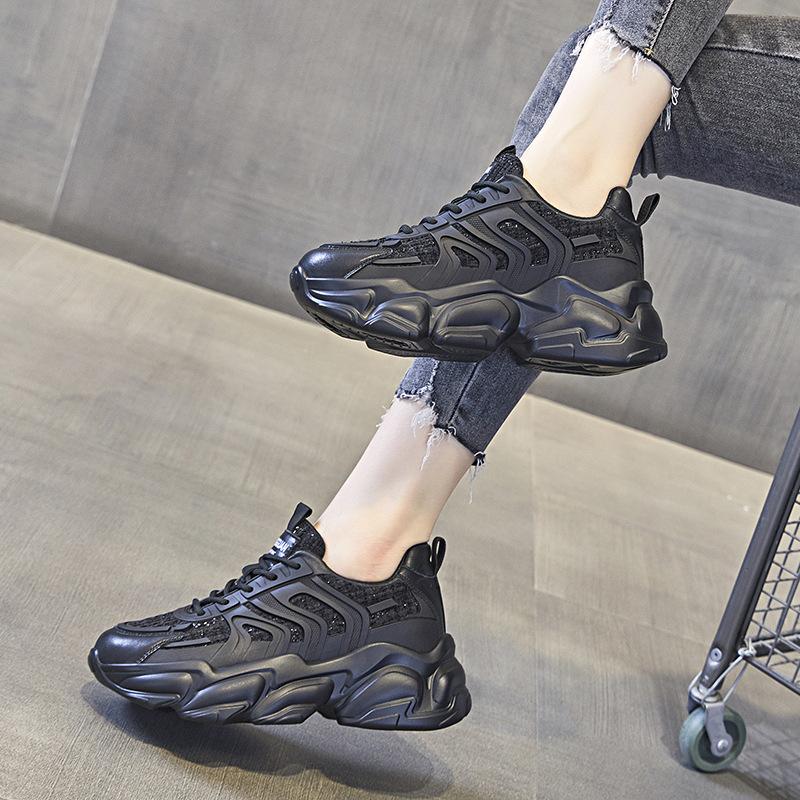 Spring and Autumn New Thick Bottom 8cm Height Increasing Casual Women s Shoes Low Top Sports Comfortable Authentic Leather Clunky Sneakers Women
Spring and Autumn New Thick Bottom 8cm Height Increasing Casual Women s Shoes Low Top Sports Comfortable Authentic Leather Clunky Sneakers Women