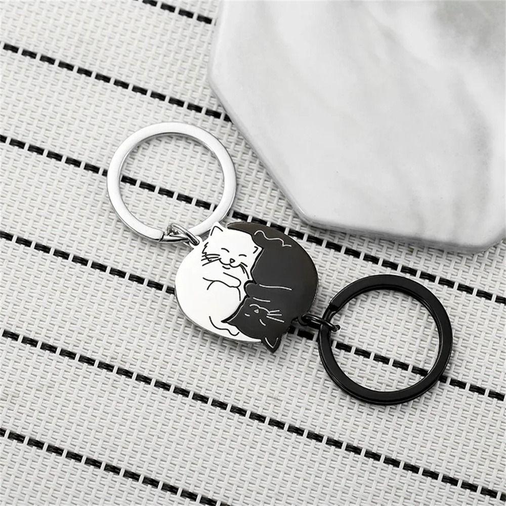 Hug Cat Couple Keychain Hanging Jewelry Lovers Keyring Matching Cat Key Ring Girlfriend Boyfriend 1 Pair
Hug Cat Couple Keychain Hanging Jewelry Lovers Keyring Matching Cat Key Ring Girlfriend Boyfriend 1 Pair