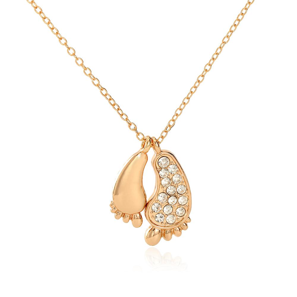 Funny Mother s Day Two Crystal Foots Shaped Pendant Necklace Golden Pendant Jewelry Gift 45cm
Funny Mother s Day Two Crystal Foots Shaped Pendant Necklace Golden Pendant Jewelry Gift 45cm