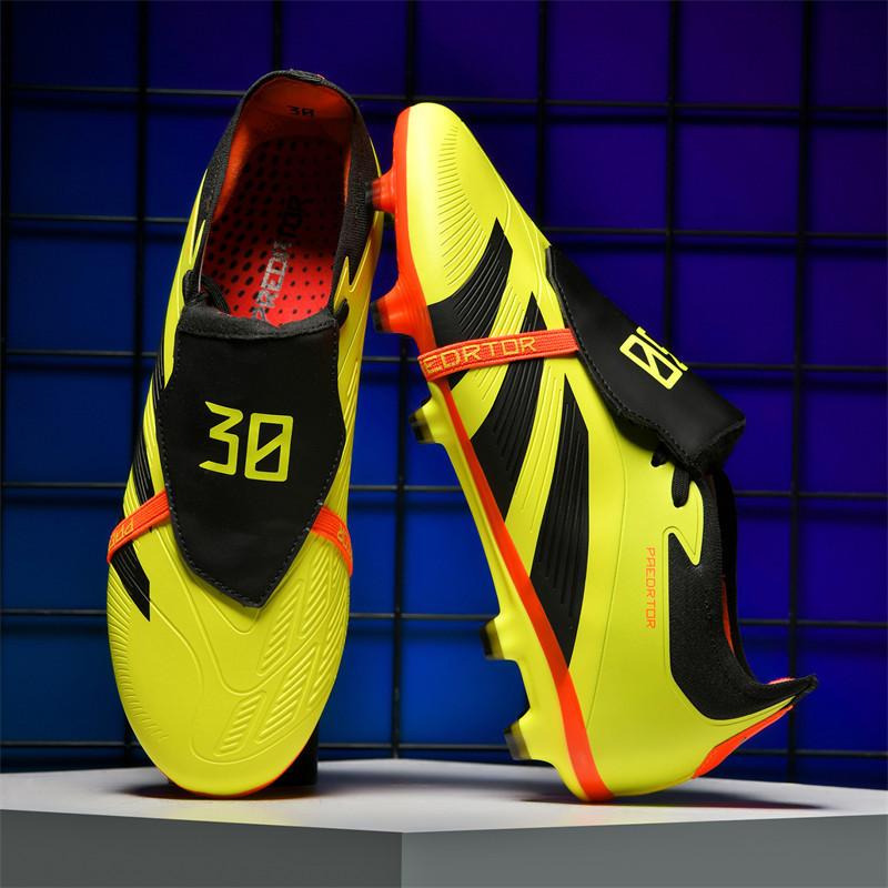 New football shoes spikes student children indoor and outdoor artificial turf professional training 45
New football shoes spikes student children indoor and outdoor artificial turf professional training 45
