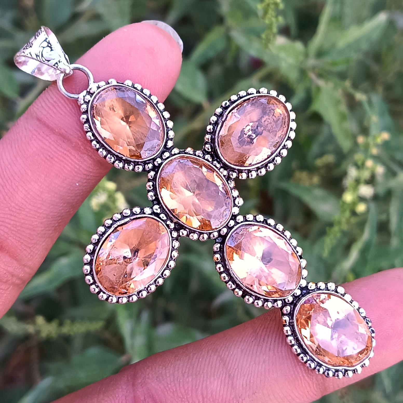 Sale Smokey Faceted Topaz Glass 925 Sterling Silver Plated Women s Fashion Holy Cross Pendent Jewelry
Sale Smokey Faceted Topaz Glass 925 Sterling Silver Plated Women s Fashion Holy Cross Pendent Jewelry