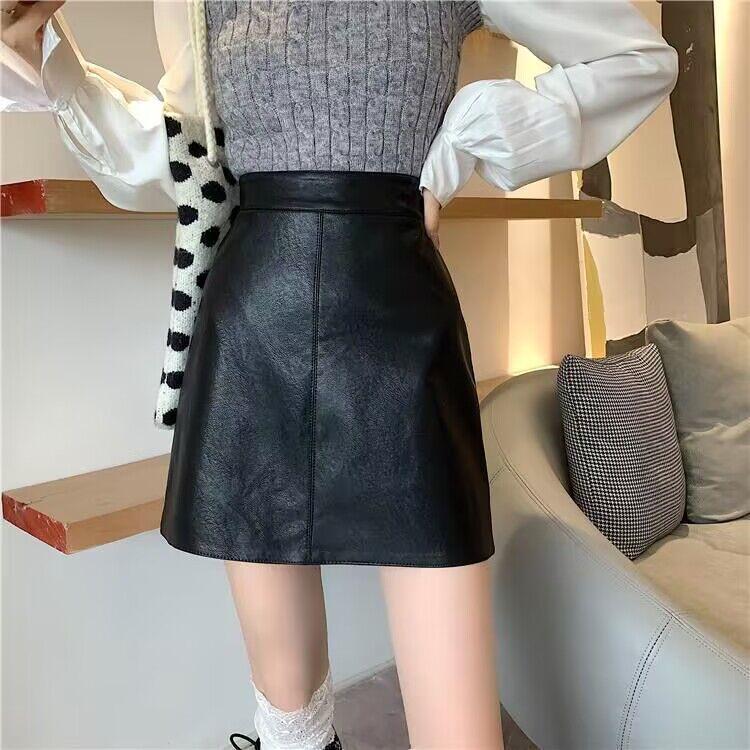 Korean Style Patent Leather High-Waist A-Line Skirt for Autumn/Winter 2024 - Shiny, Anti-Exposure Midi Skirt for Female Students XS верблюд
Korean Style Patent Leather High-Waist A-Line Skirt for Autumn/Winter 2024 - Shiny, Anti-Exposure Midi Skirt for Female Students XS верблюд