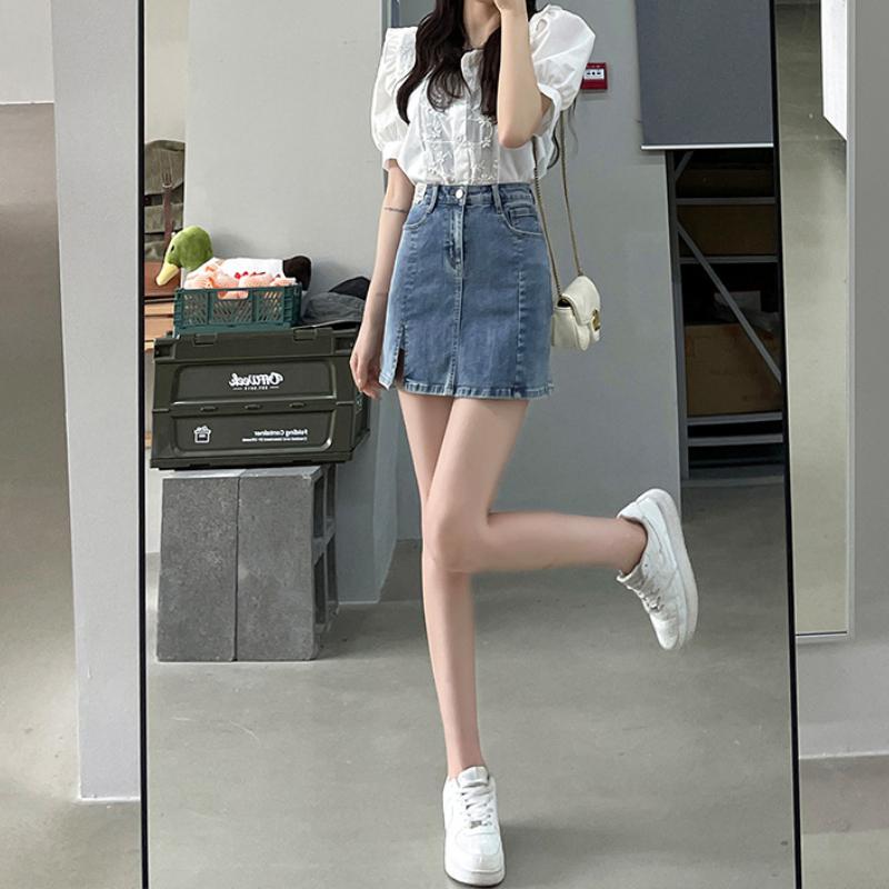 Simple Denim Short Skirt for Women In Spring and Autumn High Waist Slim Hip Skirt A-line Skirt Summer XS
Simple Denim Short Skirt for Women In Spring and Autumn High Waist Slim Hip Skirt A-line Skirt Summer XS