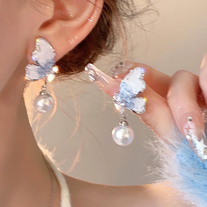 Элегантные серьги-пусеты с кисточками 2024: Высококлассный, Модный и Универсальный для Женщин
Элегантные серьги-пусеты с кисточками 2024: Высококлассный, Модный и Универсальный для Женщин