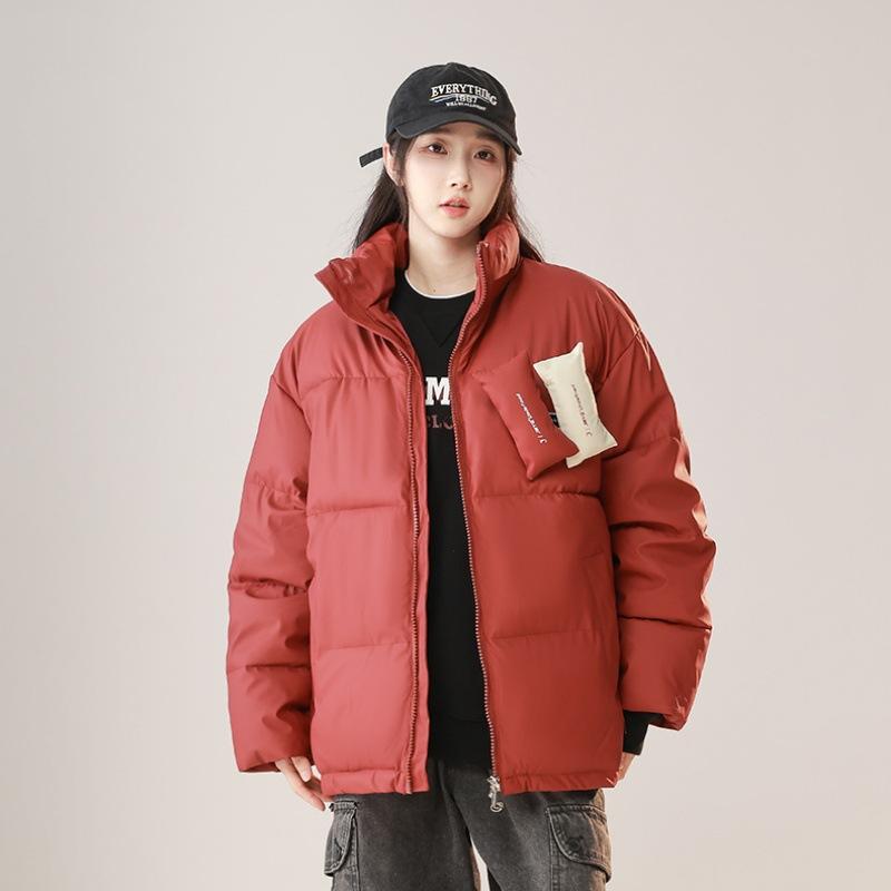 Новое утолщенное хлопковое пальто с воротником-стойкой для женщин, зимнее, в американском стиле, короткое, свободное хлопковое пальто для пары XL
Новое утолщенное хлопковое пальто с воротником-стойкой для женщин, зимнее, в американском стиле, короткое, свободное хлопковое пальто для пары XL