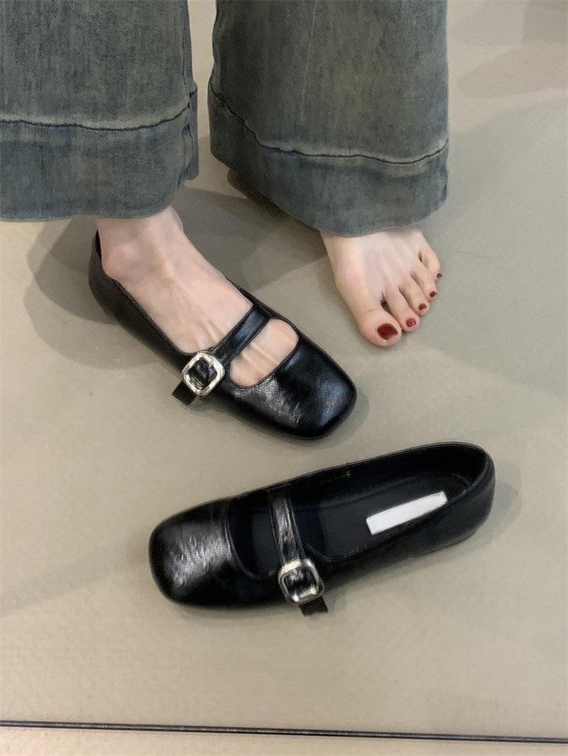 Нежные балетки «Сказка» 2025 года, новые французские туфли «Мэри Джейн» с квадратным носком и неглубоким горлом, синие 35 чёрный
Нежные балетки «Сказка» 2025 года, новые французские туфли «Мэри Джейн» с квадратным носком и неглубоким горлом, синие 35 чёрный