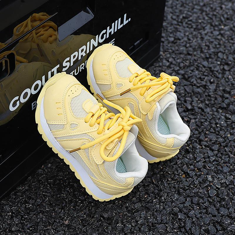 Spring and summer sports shoes children s double mesh shoes dad shoes fashionable versatile and lightweight student running shoes 31 yards/19.0cm жовтий
Spring and summer sports shoes children s double mesh shoes dad shoes fashionable versatile and lightweight student running shoes 31 yards/19.0cm жовтий
