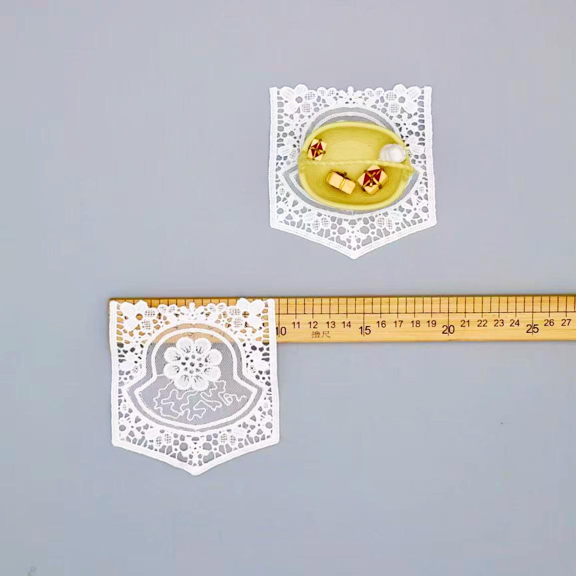 Fake Pocket Patch Embroidery Lace Diy Handmade Clothing Accessories T-Shirt Dress Decal Sweet Wind 24151202
Fake Pocket Patch Embroidery Lace Diy Handmade Clothing Accessories T-Shirt Dress Decal Sweet Wind 24151202