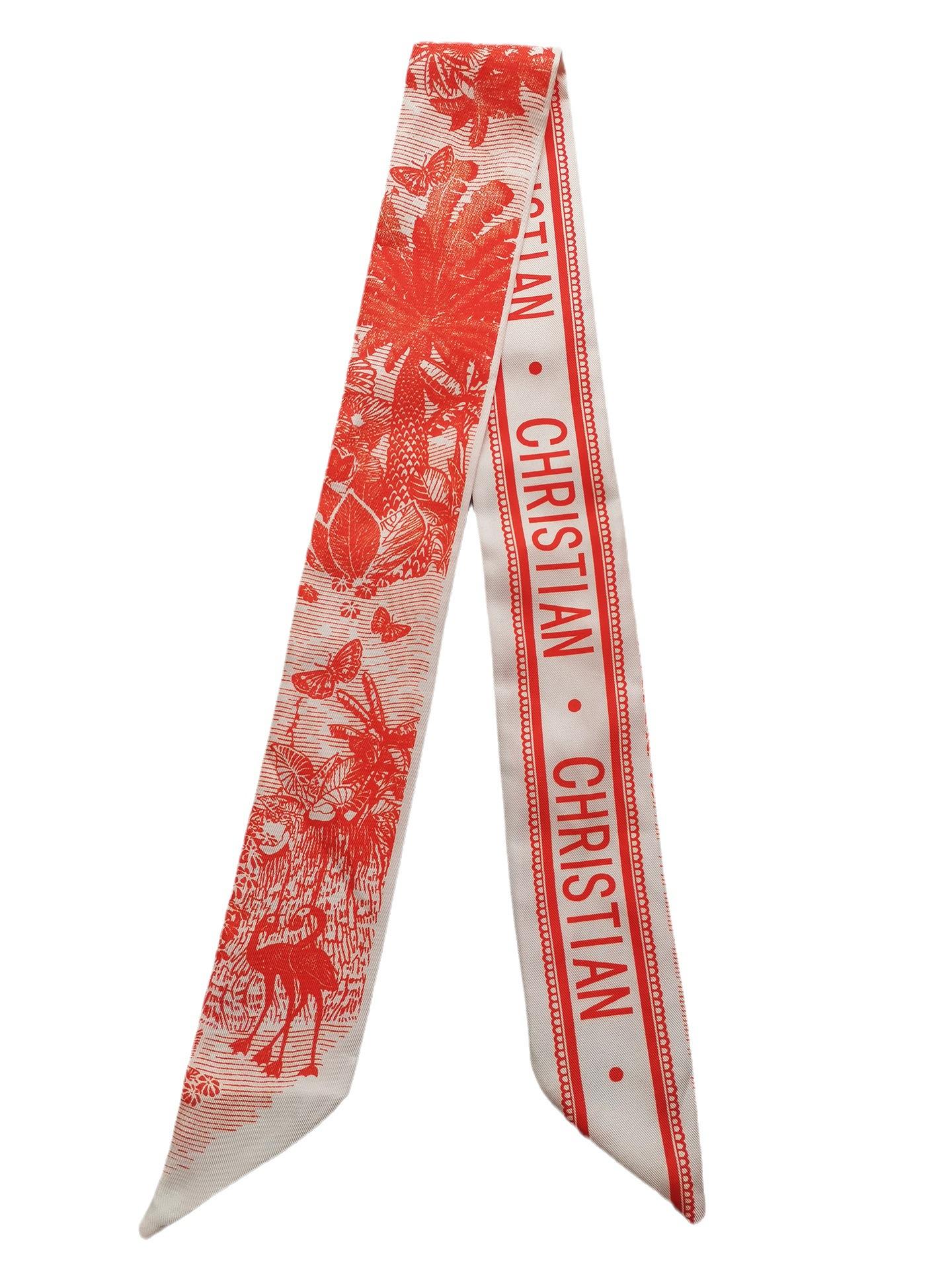 Шарф-повязка на голову с диагональным узором «Фламинго» с женственным темпераментом, тонкая и длинная лента, завязанная на ручке сумки, украшение, универсальный маленький шарф 6x100
Шарф-повязка на голову с диагональным узором «Фламинго» с женственным темпераментом, тонкая и длинная лента, завязанная на ручке сумки, украшение, универсальный маленький шарф 6x100