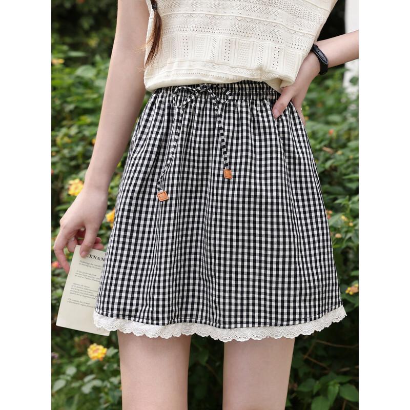 French Black Plaid A-Line Mini Skirt with Lace Trim M
French Black Plaid A-Line Mini Skirt with Lace Trim M