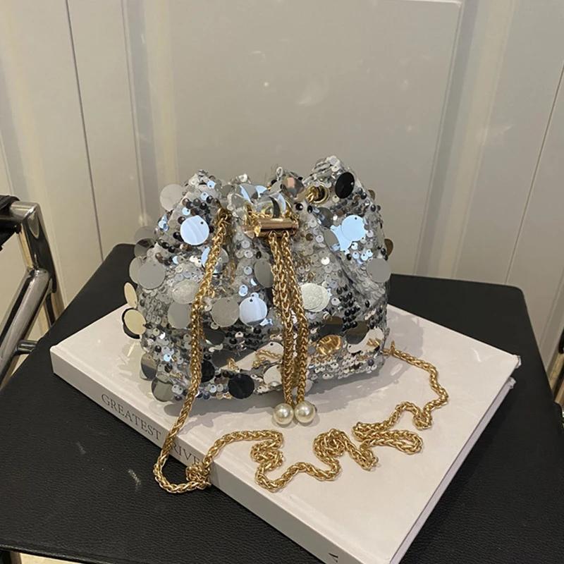 Retro Sequin Chain Women Large Capacity Bucket Shoulder Bag Luxury Evening Party Clutch Purse Crossbody Handbag
Retro Sequin Chain Women Large Capacity Bucket Shoulder Bag Luxury Evening Party Clutch Purse Crossbody Handbag