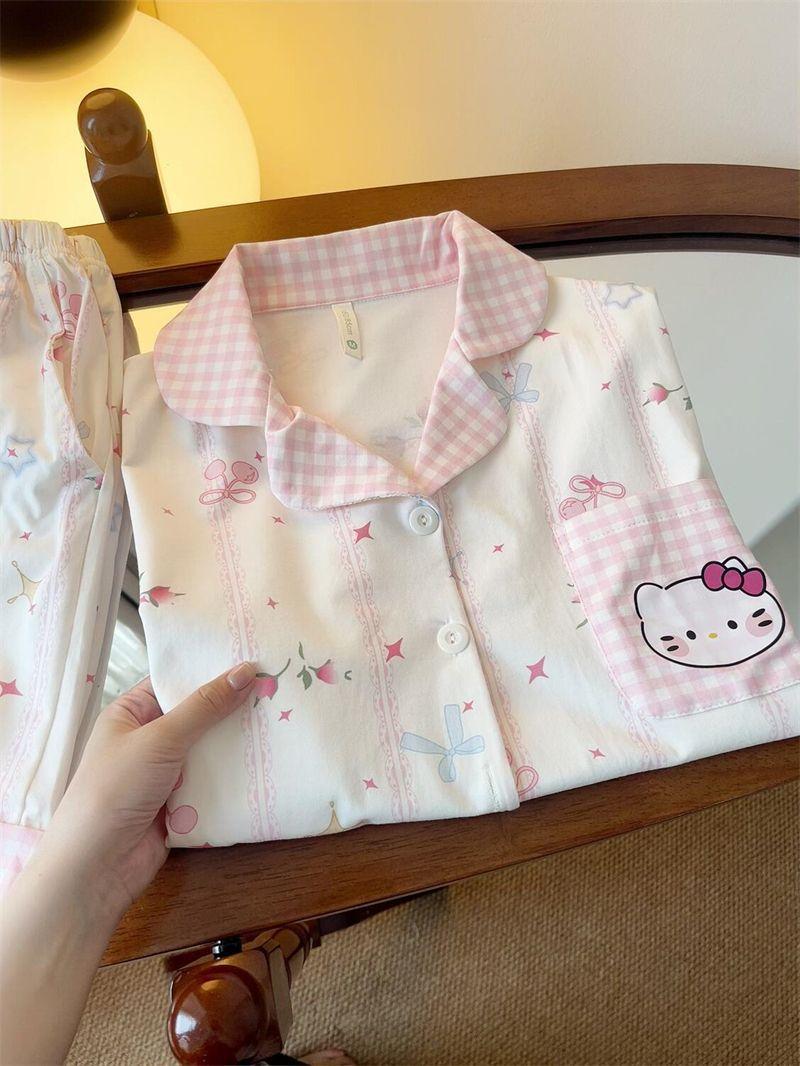 Summer can wear pink plaid Hello Kitty pajamas women s short-sleeved shorts loungewear women s casual lazy style suit S
Summer can wear pink plaid Hello Kitty pajamas women s short-sleeved shorts loungewear women s casual lazy style suit S
