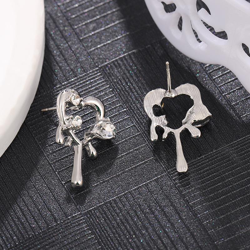 Silver Needle Korean Style French Elegant Pearl Earrings High-End Earrings Heart Flower Versatile Earrings for Women срібний
Silver Needle Korean Style French Elegant Pearl Earrings High-End Earrings Heart Flower Versatile Earrings for Women срібний