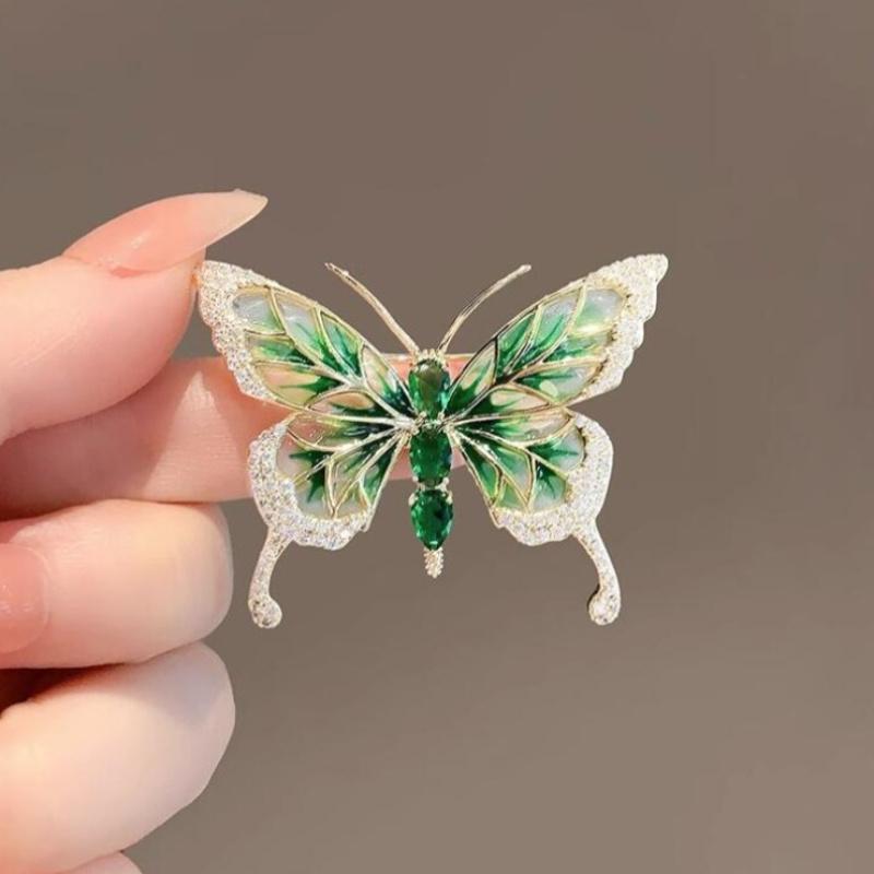 Two vintage butterfly brooches, elegant upscale accessory for suits, dresses, coats and scarves. Women s jewellery, the perfect gift for birthdays, an Two зелёный
Two vintage butterfly brooches, elegant upscale accessory for suits, dresses, coats and scarves. Women s jewellery, the perfect gift for birthdays, an Two зелёный