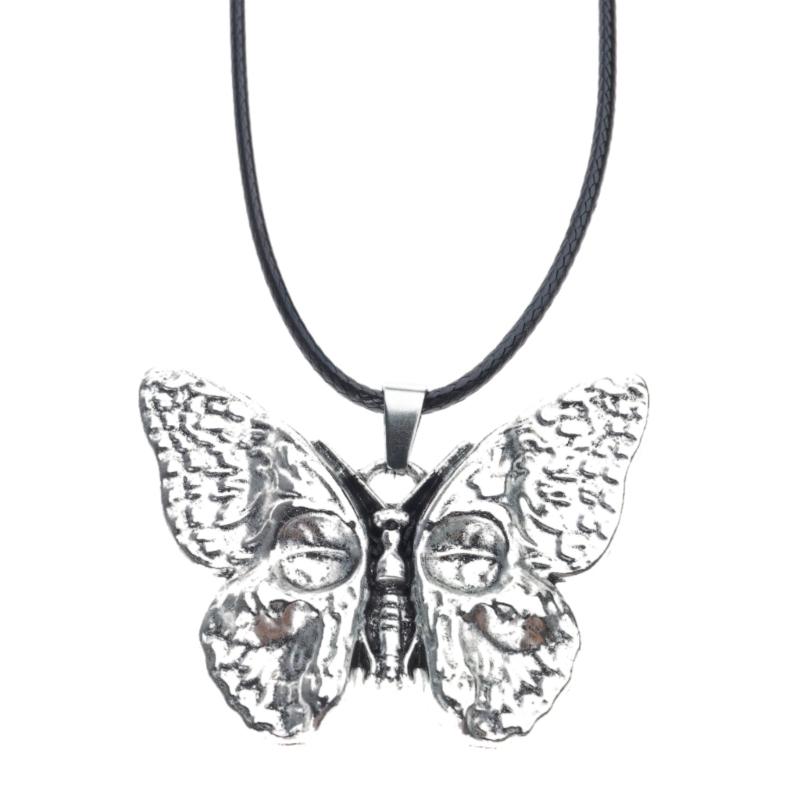 Dark Aesthetic Zinc Alloy Necklace Feature Intricate Skull Butterfly Pendant For Alternative Style Enthusiasts 1
Dark Aesthetic Zinc Alloy Necklace Feature Intricate Skull Butterfly Pendant For Alternative Style Enthusiasts 1