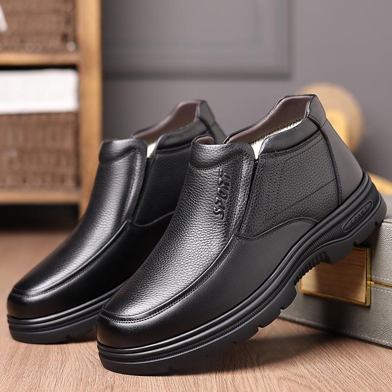 2024 Men s High-Top Leather Boots - Thick Sole, Cotton-Lined, Plus Velvet for Warmth, Winter Snow Martin Boots. 40
2024 Men s High-Top Leather Boots - Thick Sole, Cotton-Lined, Plus Velvet for Warmth, Winter Snow Martin Boots. 40