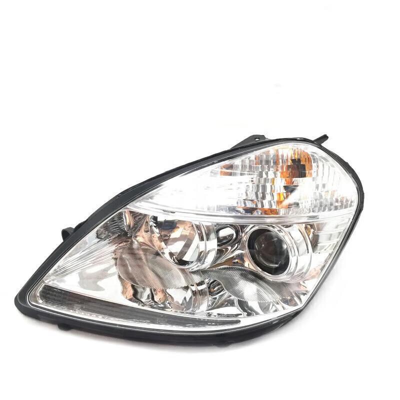 Compatible with 05-09 Zhonghua Zun Chi Headlight Assembly: Old Model Front Lighting Replacement Single Piece
Compatible with 05-09 Zhonghua Zun Chi Headlight Assembly: Old Model Front Lighting Replacement Single Piece
