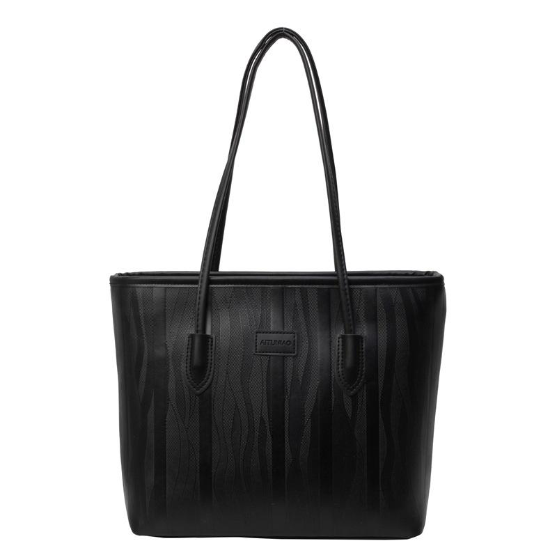 Сумки большой вместимости, женские новые модные весенне-летние простые и универсальные сумки через плечо, повседневные рабочие сумки-тоут для поездок на работу No pendant чёрный
Сумки большой вместимости, женские новые модные весенне-летние простые и универсальные сумки через плечо, повседневные рабочие сумки-тоут для поездок на работу No pendant чёрный