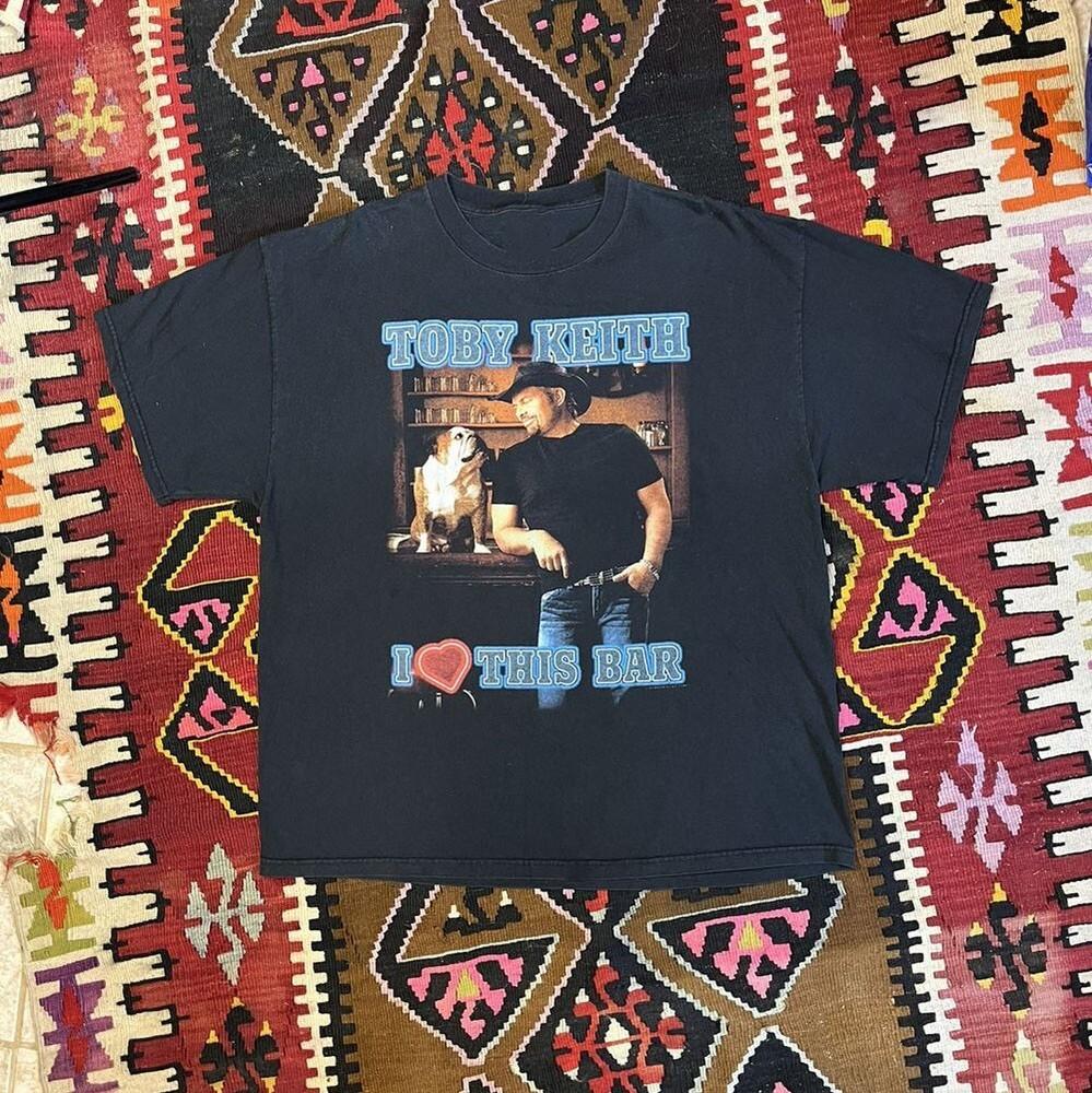 New Vintage Toby Keith I love this bar Gift For Fans Unisex S-5XL Shirt SS1260 Unisex T-Shirt XL
New Vintage Toby Keith I love this bar Gift For Fans Unisex S-5XL Shirt SS1260 Unisex T-Shirt XL