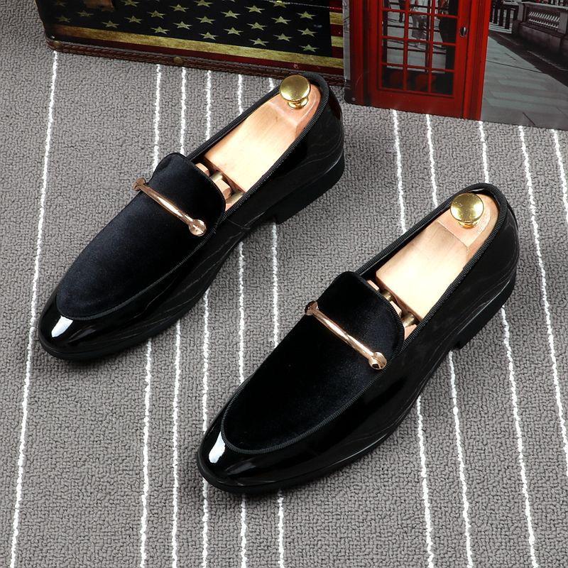 Мужские универсальные кожаные лоферы премиум-класса с острым носком 47 чёрный
Мужские универсальные кожаные лоферы премиум-класса с острым носком 47 чёрный