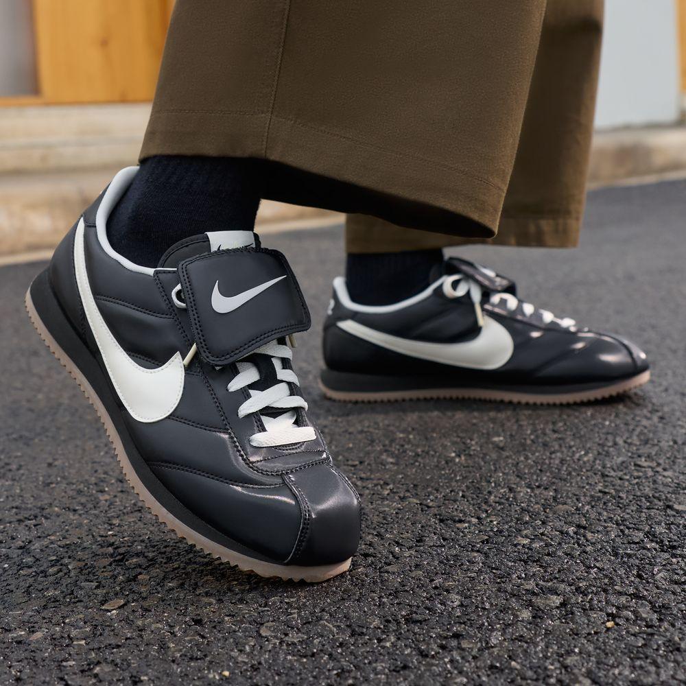 Nike Cortez SE Пакет Tiempo Черный 42.5
Nike Cortez SE Пакет Tiempo Черный 42.5