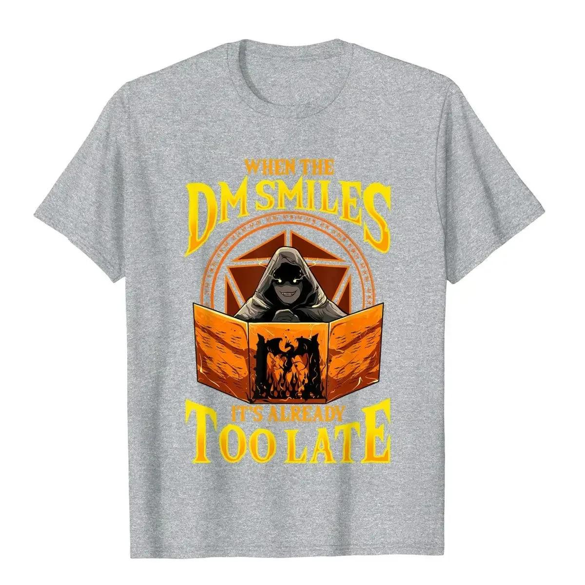 Когда DM улыбается, уже слишком поздно. Футболка с настольной игрой в жанре RPG. Распродажа уличных мужских футболок. Хлопковые топы. Футболки. Приталенный крой. XXXXXL чёрный
Когда DM улыбается, уже слишком поздно. Футболка с настольной игрой в жанре RPG. Распродажа уличных мужских футболок. Хлопковые топы. Футболки. Приталенный крой. XXXXXL чёрный