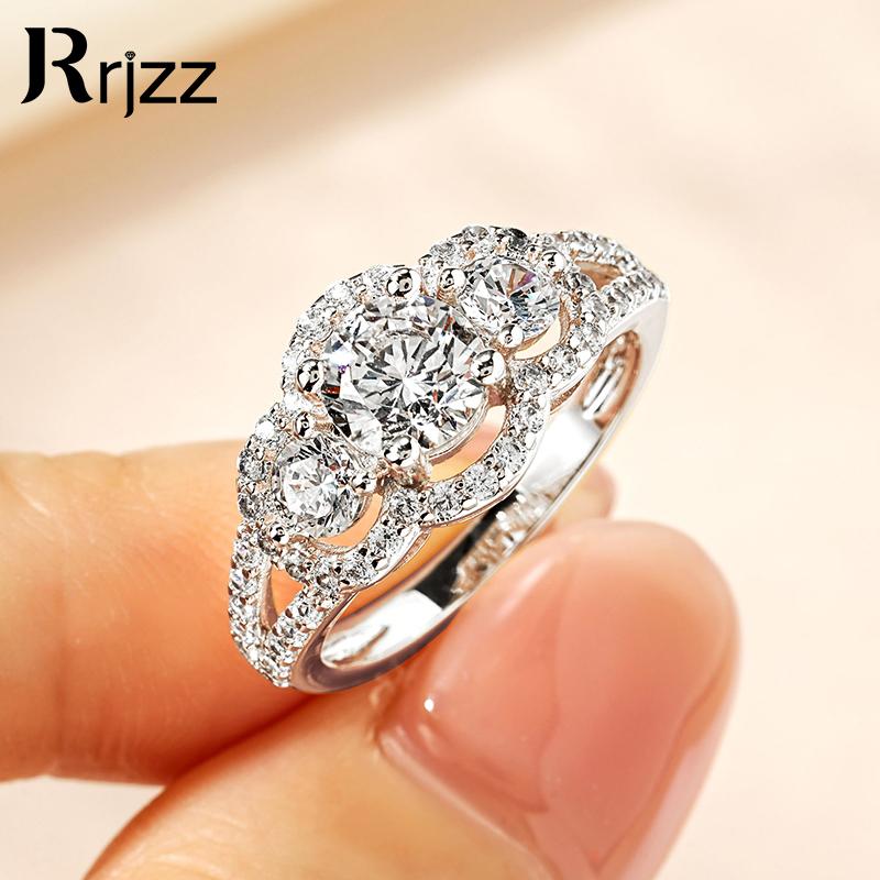 Rrjzz Brilliant 1CT Moissanite Zirconia Women s Engagement Ring Exquisite 925 Sterling Silver Wedding Rings Trendy Jewelry Gift 6
Rrjzz Brilliant 1CT Moissanite Zirconia Women s Engagement Ring Exquisite 925 Sterling Silver Wedding Rings Trendy Jewelry Gift 6