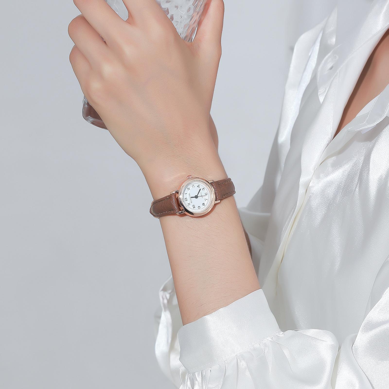 Women Fashion Leather Watch One Size
Women Fashion Leather Watch One Size