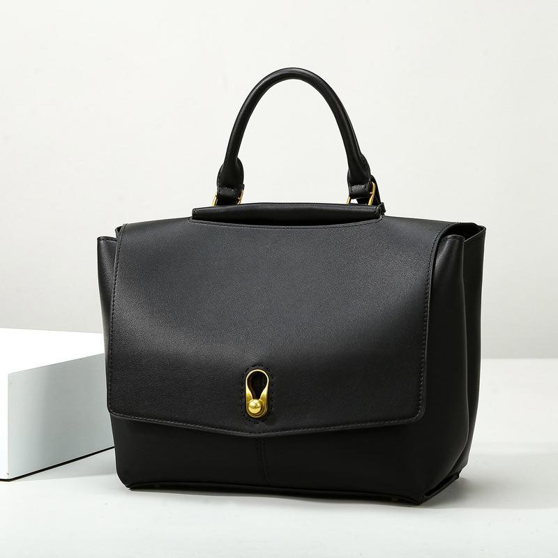 Handbag, High-end and Fashionable, Commuting Women s Bag, Simple and Versatile, Super Fiber Leather Bag, Women s Large Capacity Tote Bag чорний
Handbag, High-end and Fashionable, Commuting Women s Bag, Simple and Versatile, Super Fiber Leather Bag, Women s Large Capacity Tote Bag чорний