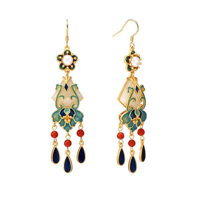 Новые серьги в китайском этническом стиле из стерлингового серебра S925, женские модные трендовые серьги из горящего синего дворца, женские нефритовые серьги
Новые серьги в китайском этническом стиле из стерлингового серебра S925, женские модные трендовые серьги из горящего синего дворца, женские нефритовые серьги