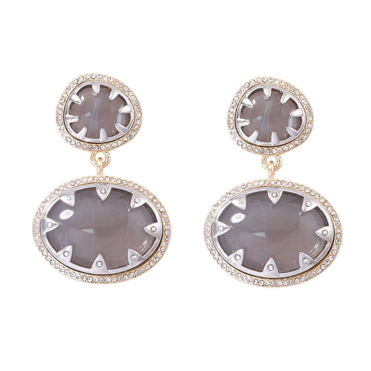 DIGADAGU Alloy Resin Color Contrast Geometric Dangle Earrings New Simple Exaggerated Earrings Women s Party Zircon Accessories
DIGADAGU Alloy Resin Color Contrast Geometric Dangle Earrings New Simple Exaggerated Earrings Women s Party Zircon Accessories