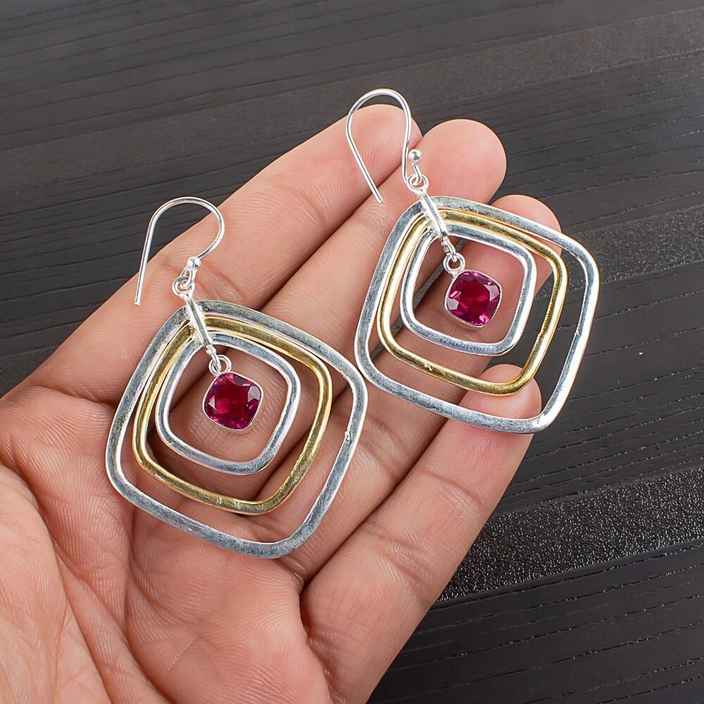 Pink Tourmaline Gemstone 925 Sterling Silver Handmade Jewelry Earrings 2.44 EE-70-18
Pink Tourmaline Gemstone 925 Sterling Silver Handmade Jewelry Earrings 2.44 EE-70-18