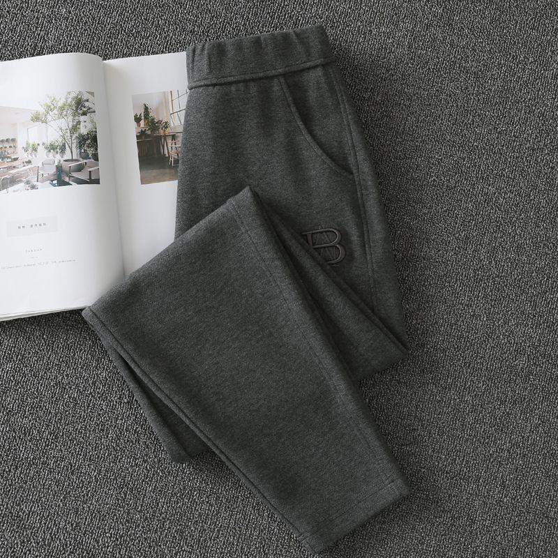 2023 New Casual Dark Gray Slimming Harem Pants Dark gray 3XL(79.50 kg-87.50 kg wear)
2023 New Casual Dark Gray Slimming Harem Pants Dark gray 3XL(79.50 kg-87.50 kg wear)