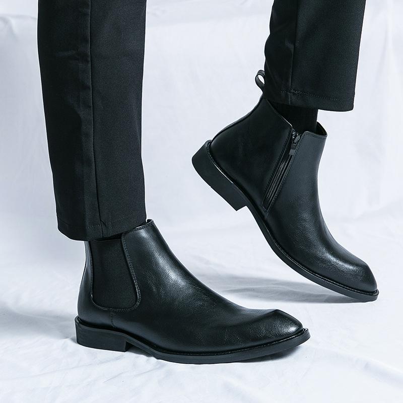 Men s shoes large size new leather boots fashion men s casual shoes trend retro Martin boots high top pointed short boots 38
Men s shoes large size new leather boots fashion men s casual shoes trend retro Martin boots high top pointed short boots 38
