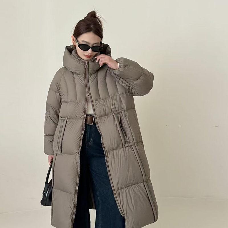 High luxury long white duck down jacket women s 2024 winter thickened hooded large version loose knee puff bread jacket S чорний
High luxury long white duck down jacket women s 2024 winter thickened hooded large version loose knee puff bread jacket S чорний