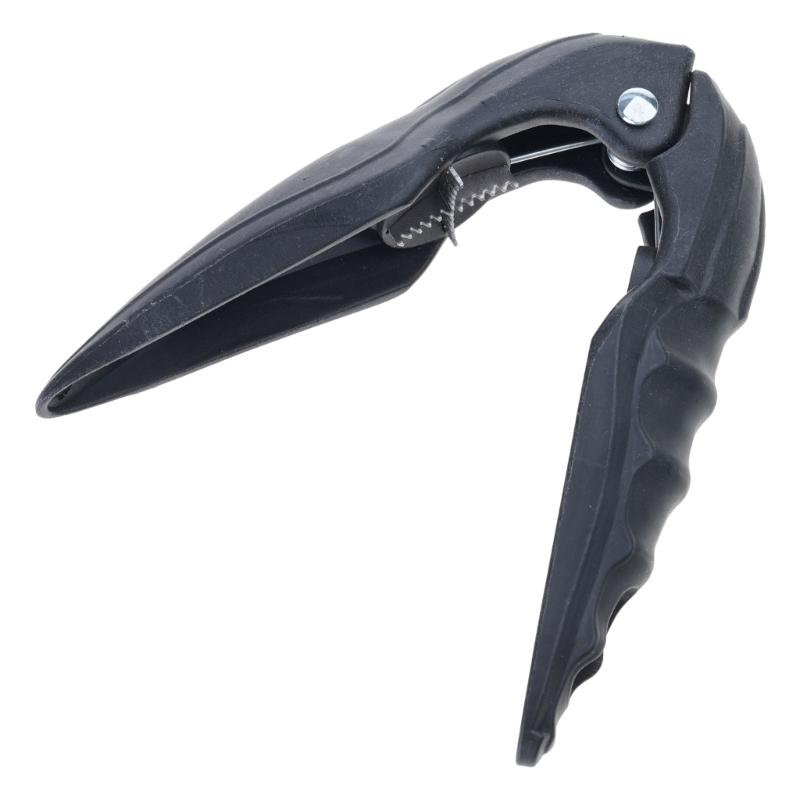 Практичні щипці для розколювання каштанів З пробиваючим лезом, що не іржавіє, Нековзка текстурована ручка Ідеально підходять для використання на сімейній кухні чорний
Практичні щипці для розколювання каштанів З пробиваючим лезом, що не іржавіє, Нековзка текстурована ручка Ідеально підходять для використання на сімейній кухні чорний