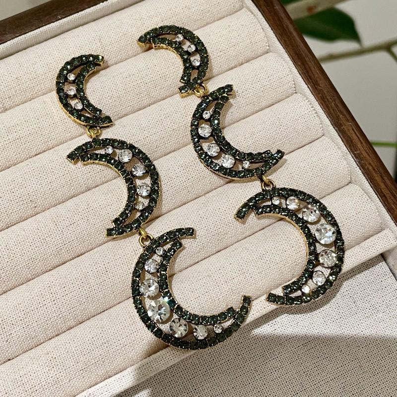 Winter 2025 Elegant Sparkly Moon Rhinestone Earrings
Winter 2025 Elegant Sparkly Moon Rhinestone Earrings