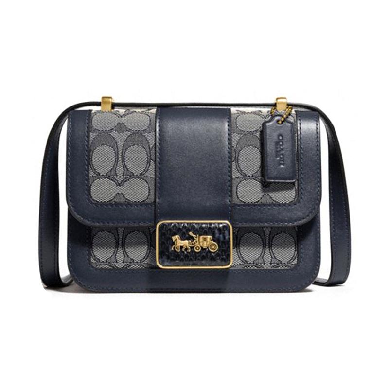 COACH Alie 18 Presbyopia Carriage Leather Small Square Bag Shoulder Crossbody Bag Small Women s Dark Blue синій
COACH Alie 18 Presbyopia Carriage Leather Small Square Bag Shoulder Crossbody Bag Small Women s Dark Blue синій