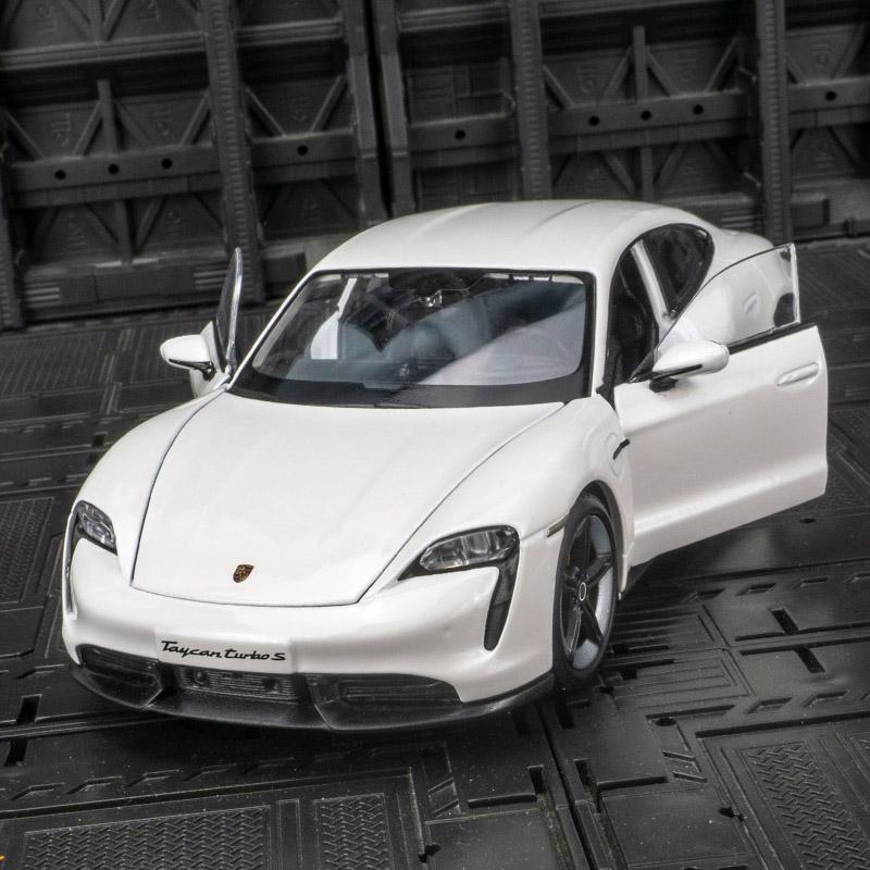 1:24 литая под давлением модель автомобиля из сплава, миниатюрный Porsche Taycan, электрический спортивный автомобиль, металлический автомобиль, коллекционные подарки для мальчиков, рождественские игрушки
1:24 литая под давлением модель автомобиля из сплава, миниатюрный Porsche Taycan, электрический спортивный автомобиль, металлический автомобиль, коллекционные подарки для мальчиков, рождественские игрушки