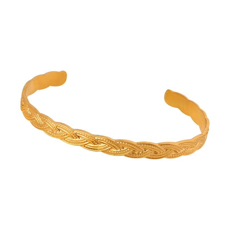 Personalized geometric texture patchwork design gold-plated titanium steel bracelet
Personalized geometric texture patchwork design gold-plated titanium steel bracelet
