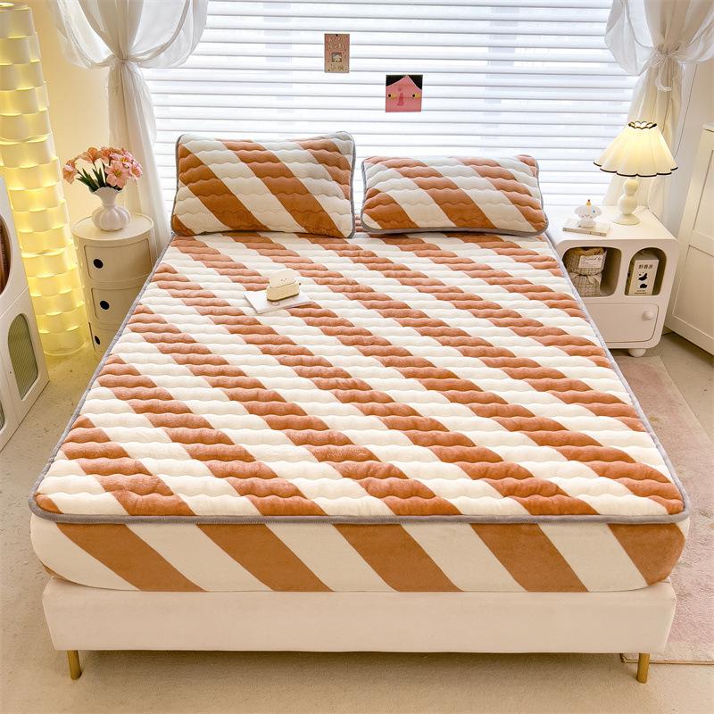Quilted Fitted Sheet, Thickened Milk Velvet Fitted Sheet, Mattress Protector, Winter Student Dormitory 90cm*200cm
Quilted Fitted Sheet, Thickened Milk Velvet Fitted Sheet, Mattress Protector, Winter Student Dormitory 90cm*200cm