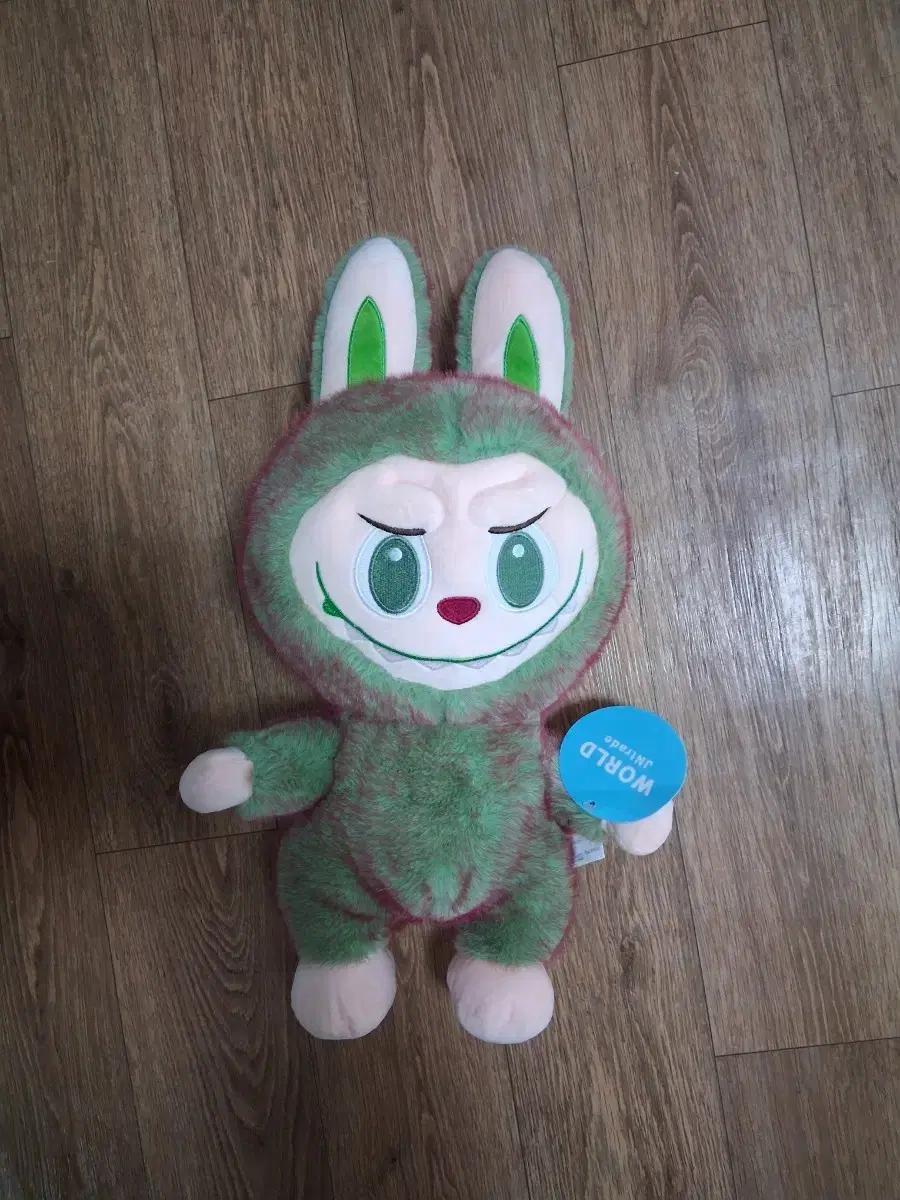 LABUBU stuffed toy 48cm (no packaging)
LABUBU stuffed toy 48cm (no packaging)