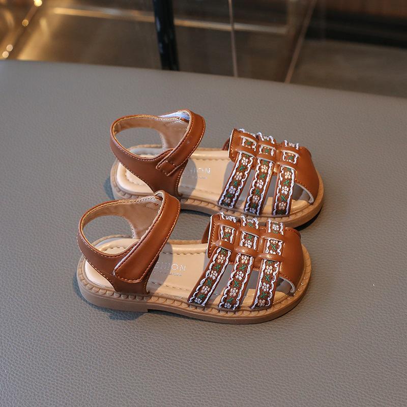 Summer Girls Roman SandalsNew Korean Version Child Princess SoftShoe Fashion Girl Matching Skirt Sandal Leisure ChildSandals 23
Summer Girls Roman SandalsNew Korean Version Child Princess SoftShoe Fashion Girl Matching Skirt Sandal Leisure ChildSandals 23